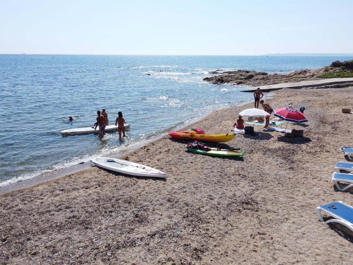 Villa Sunbeach Roquebrune-sur Argens Bagian luar foto